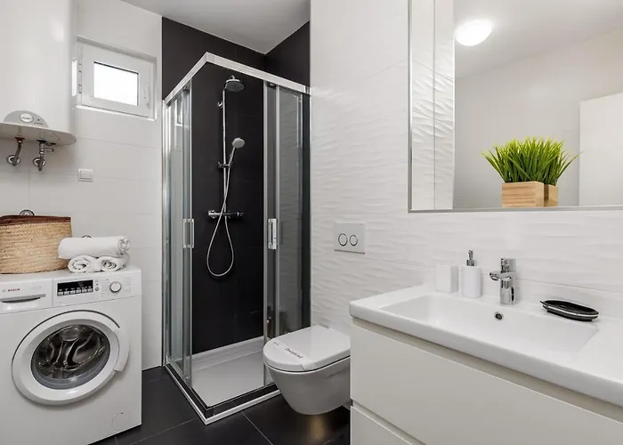 Apartament Lara With Rooftop Swimming Pool Ičići